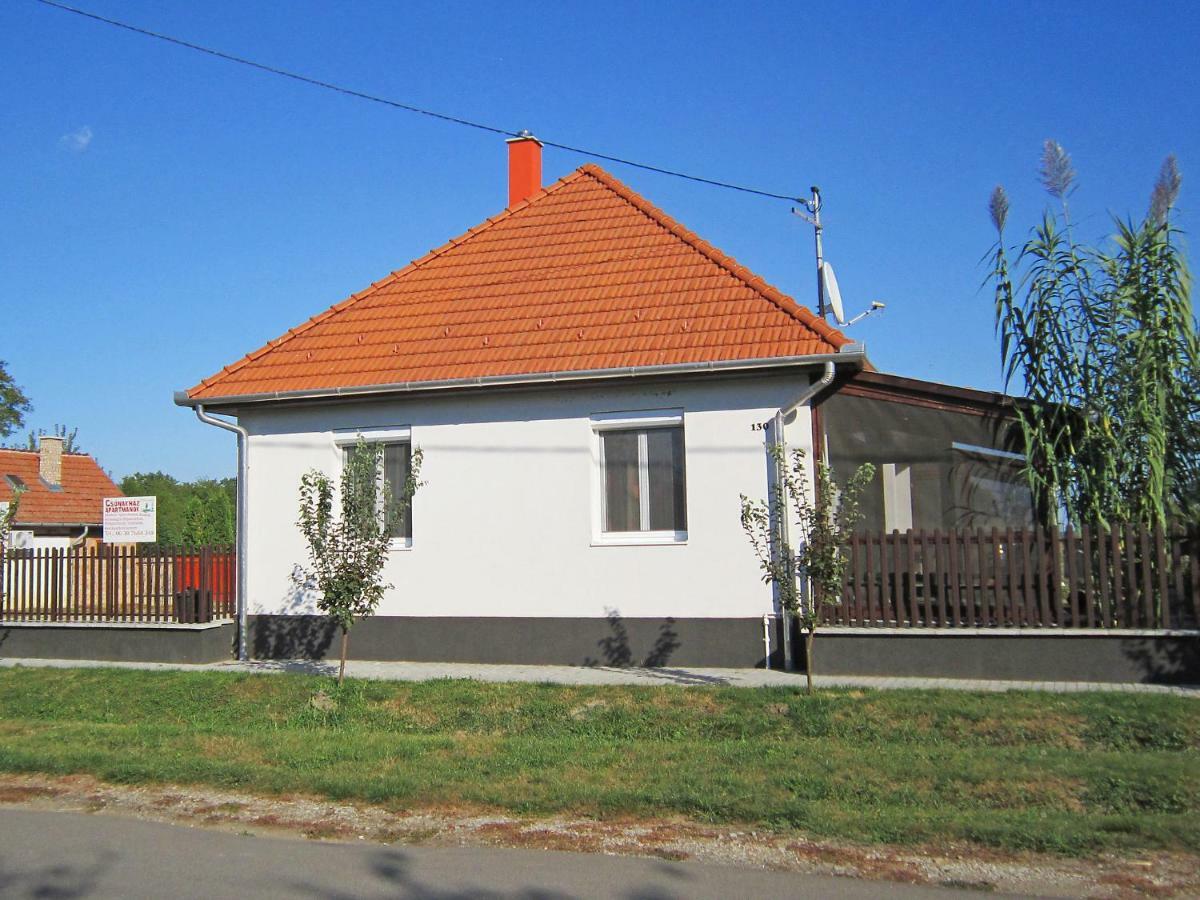 Holiday Home Tisza 2-2 Тисафюред Экстерьер фото